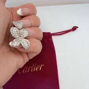 SEGRETI Petite Flower Ring 18k white gold